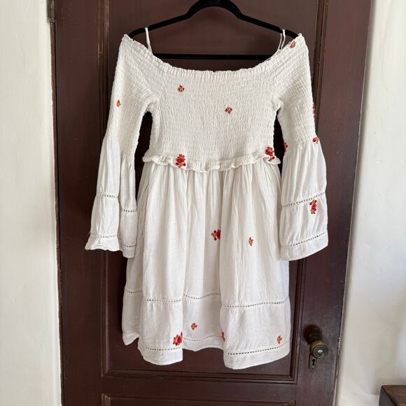 FREE PEOPLE | White Counting Daisies Embroidered Smocked Bell Sleeve Dress Small - Picture 2 of 7